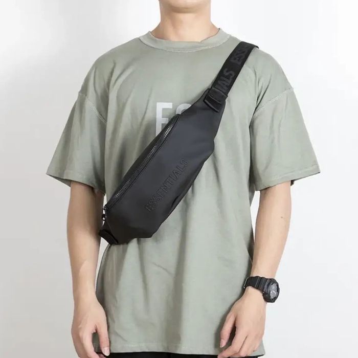 Мужская сумка бананка Essentials Fear of God пояс поясна через плечо