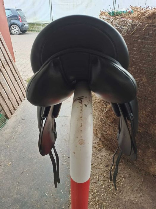 Siodło ujeżdżeniowe Kentaur Ithaka 17'/2 Stan Bardzo dobry