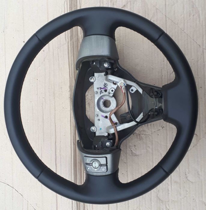 Перетяжка Руля Toyota Camry 30 , 40  Corolla  Avensis  rav4 Yaris