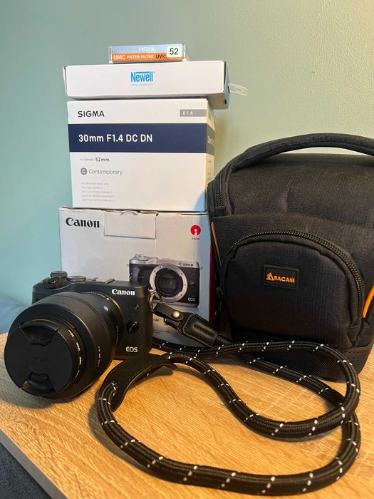 Aparat Canon EOS M6 + Sigma 30mm F1.4 (zestaw)