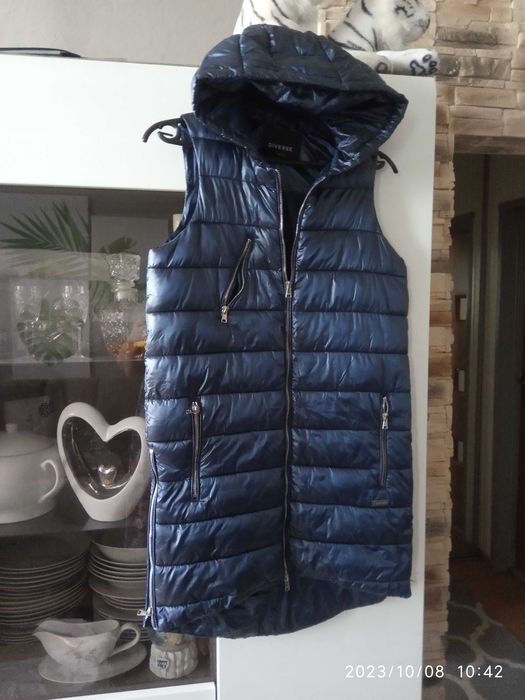 długa kamizelka  rozm.34/36 diverse