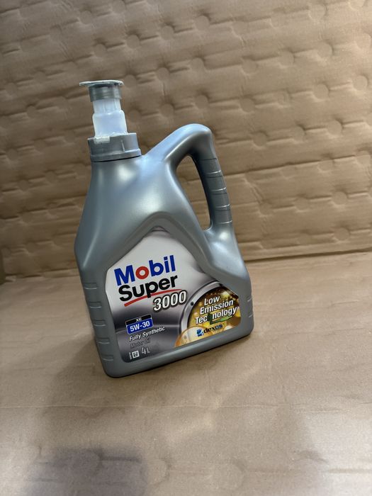 Olej mobil super 3000 5W-30  + płyn do chłodnic Glixol R