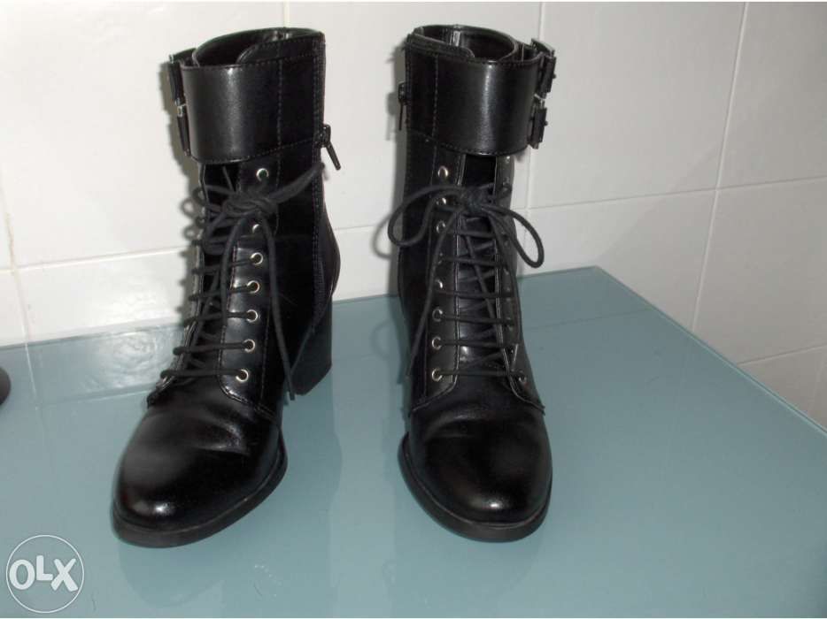 Botins pretos Stradivarius Nº 37