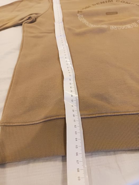 Camisola da Tiffosi tamanho S pouco usada (cor café com leite/castanho claro)