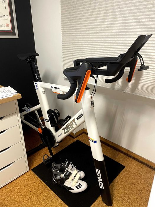Bicicleta Zwift Ride