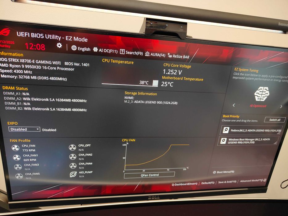 PC Ryzen 9 9950X3D, RTX 5090 AORUS Master 32GB, X870E-E, 1200W