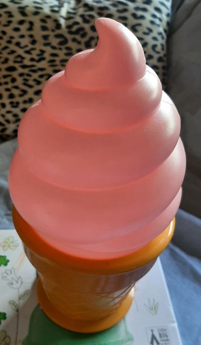 Luminária em forma de gelado