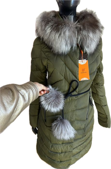 Sale!! Жіночий пуховик з натуральним хутром 42 44 46 пальто