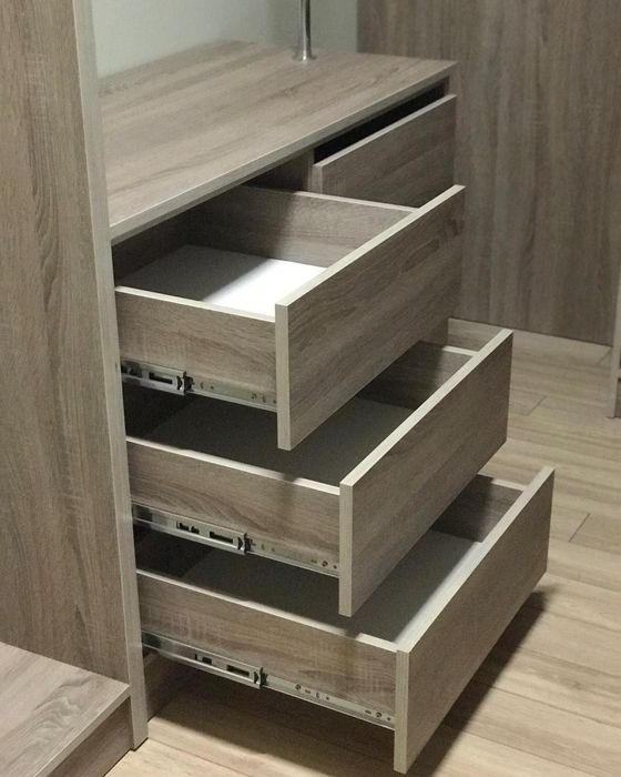 Гардеробні системи. Меблі під замовлення.