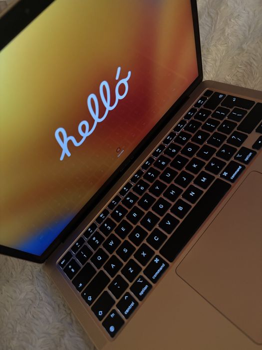 Apple MacBook Air 13 M1 8GB 256GB GOLD
