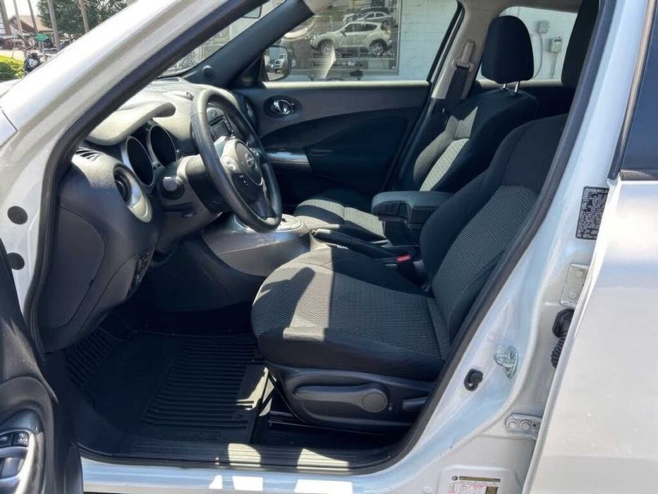 Nissan Juke SL      2017