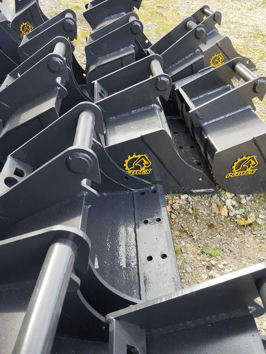 Łyżka CAT JCB Komatsu Volvo Case  Producent 30 50 Volvo riper ażurowa