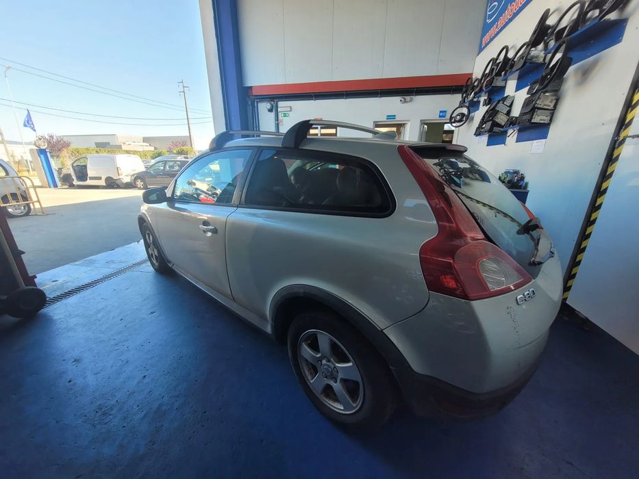 Volvo C30 1.6D de 2006 ás peças