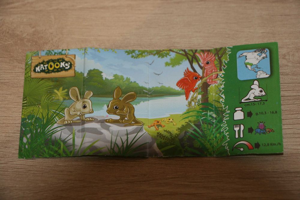 Kinder EN127 - Natoons - Animals in bushes