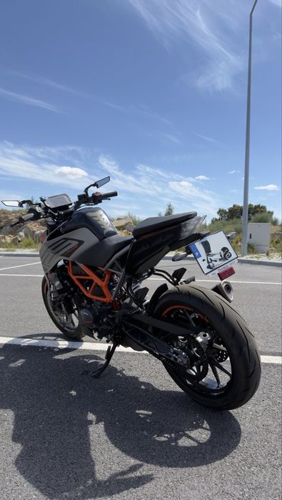 KTM DUKE 125 2023