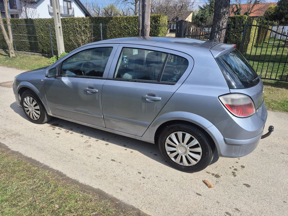 Sprzedam opel astra H