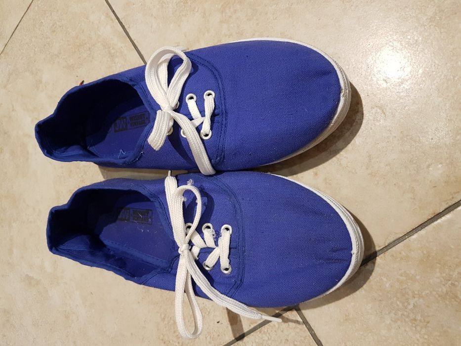 кеди жіночі нові