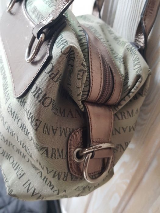 Torebka kuferek Emporio Armani