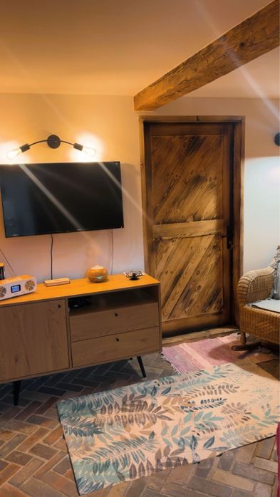 Domek  wynajem wieczor panienski kawalerski jacuzzi sauna paintball