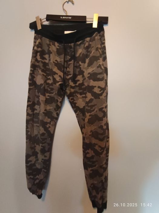 Spodnie dresowe vrs r 170