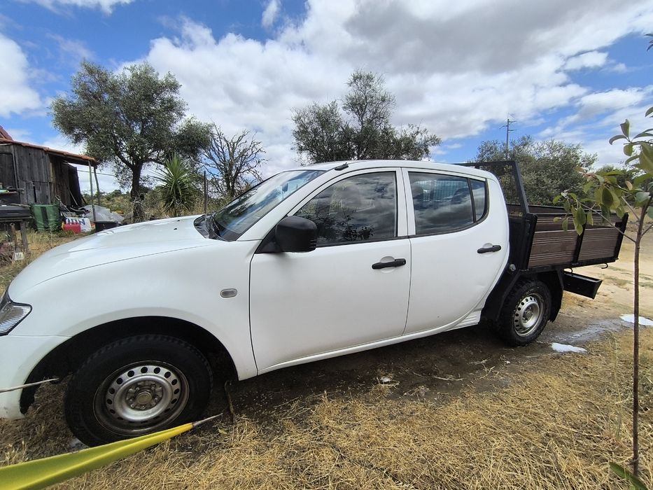 Mitsubishi L200 2.5 DI-D Cabine Dupla (4x2) – 206.000 km – Mecânica Impecável