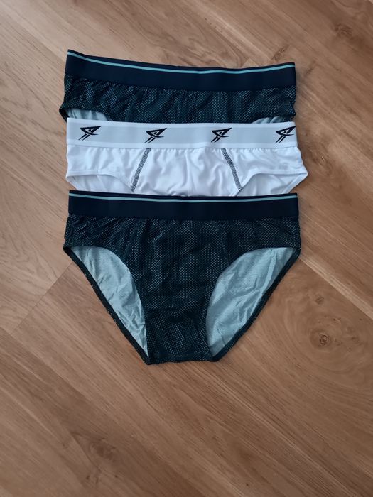 Набір нових практичних чоловічих трусів (сліпи) Primark , розмір М.