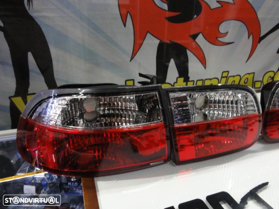 Faróis / farolins traseiros euro look para Honda Civic 92-95 3 portas red / clear (vermelho / cristal)