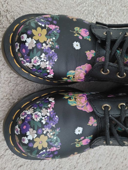 Dr. Martens r. 38 kwiaty