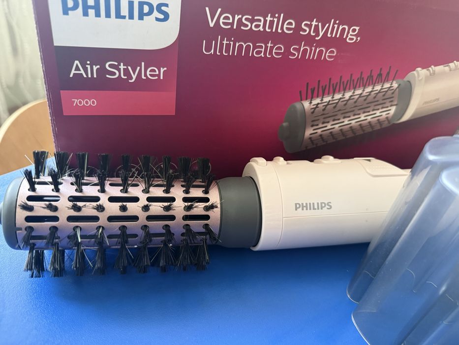 PHILIPS Air Styler 7000