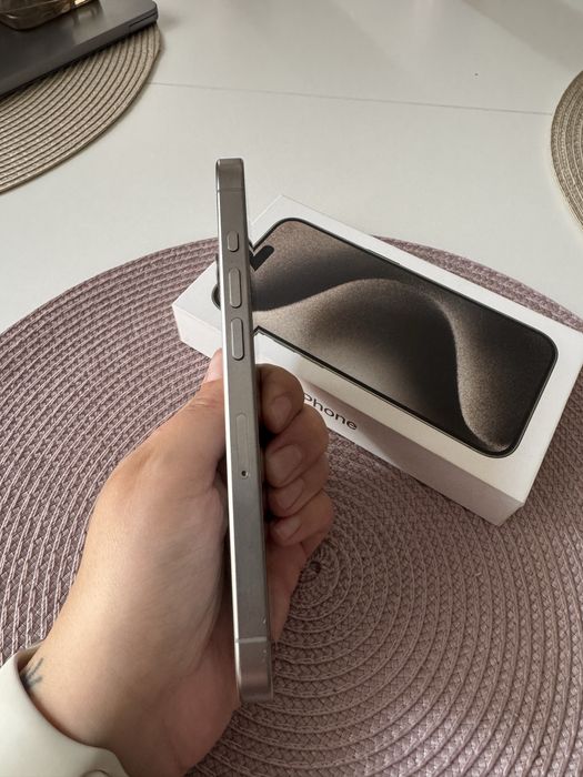 Iphone 15 pro super stan 128GB 88% baterii