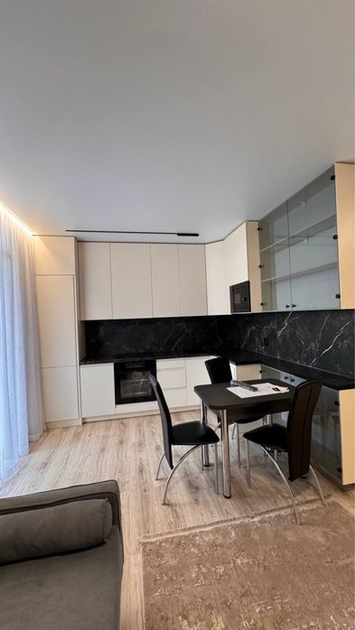 Продаж просторої квартири