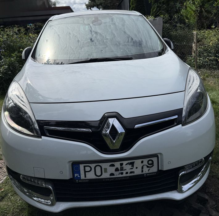 Scenic 3 generacji 2012 r 1.6 diesel 130 koni