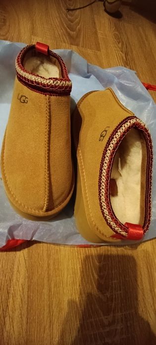 Kapcie damskie brazowe nowe 39