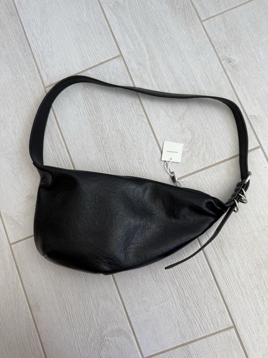 Сумка-бананка через плече