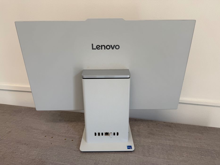 Komputer Lenovo All in one