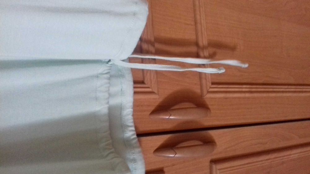 Koszulka damska bez rekawków -nowa