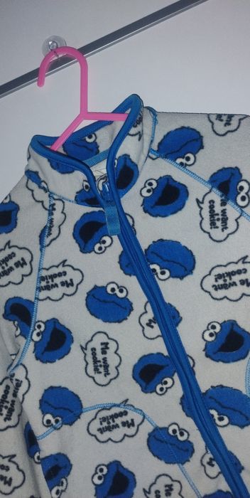 92 1,5-2l H&M cienki polar
Zadbany.