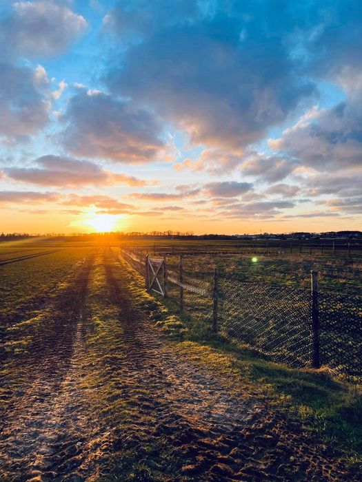 Działka nad morzem, uzbrojona z pozwoleniem na budowę!!! - Widok 2