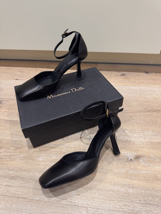 Шкіряні туфлі Massimo Dutti, р. 39