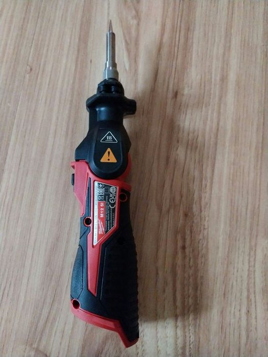 Milwaukee  M12SI