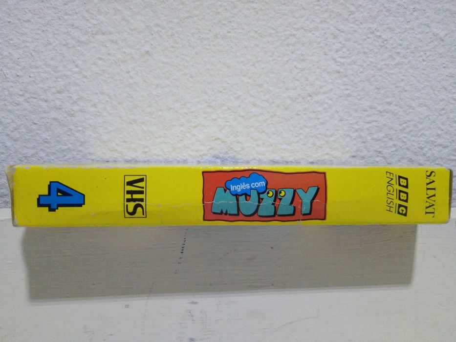 Cassetes VHS Muzzy Vol. 4,5,9,12