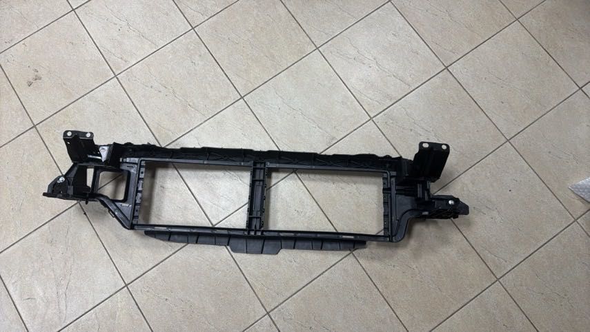 Телевізор передня панель Volvo XC60 Вольво ХС60 шрот запчасти
