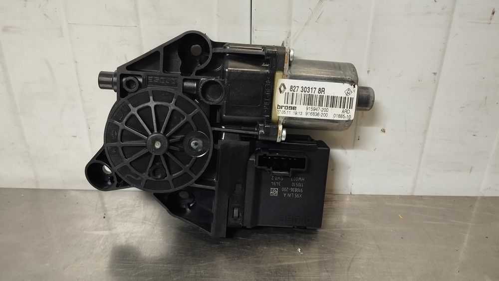 Motor Vidro Trás Direito RENAULT GRAND SCÉNIC III - 827303178R