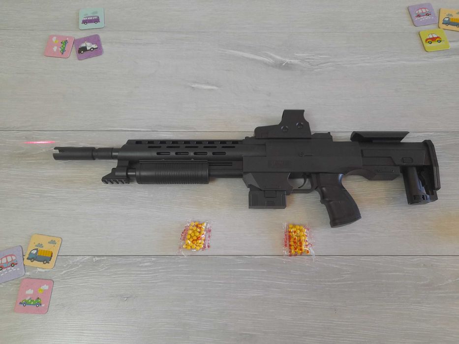 Автомат на пульках, Арт 915, длинна 57см, лазер на батарейках,