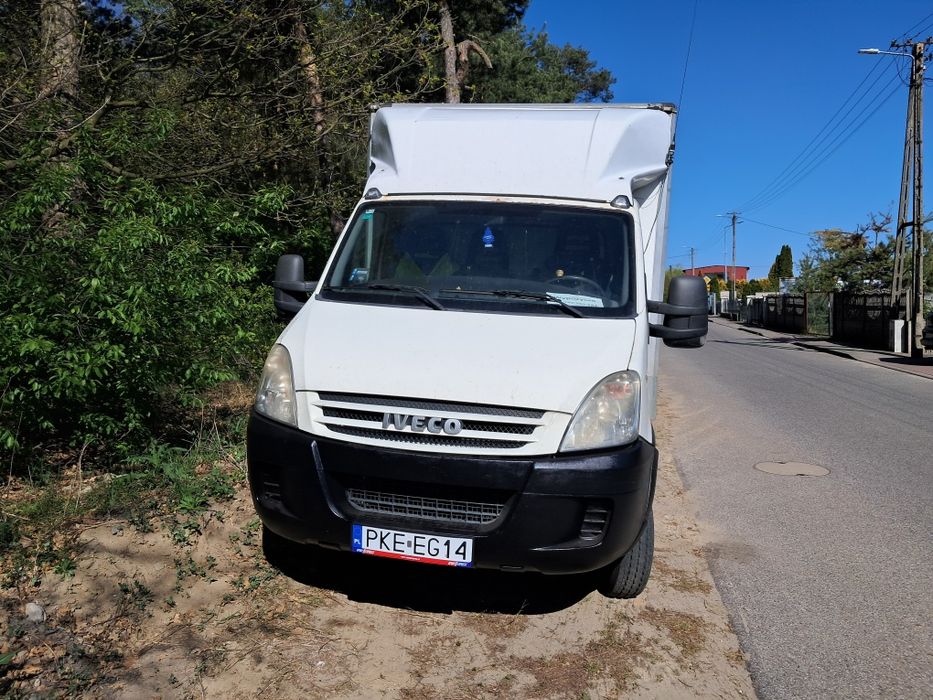 Do wynajęcia bus Iveco Daily + winda