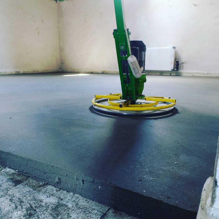 Стяжка підлоги Хмельницький машинна напівсуха, заливка пола полусухая