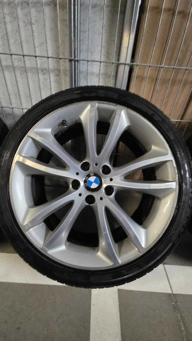 Kola BMW 245/40/19 Lato