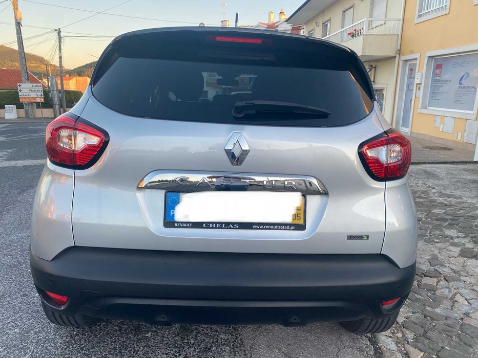 Renault Captur 1.5 DCI de 110 cavalos Versão Exclusive