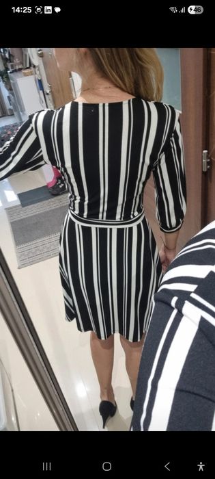 Sukienka mini W paski H&M rozmiar XS