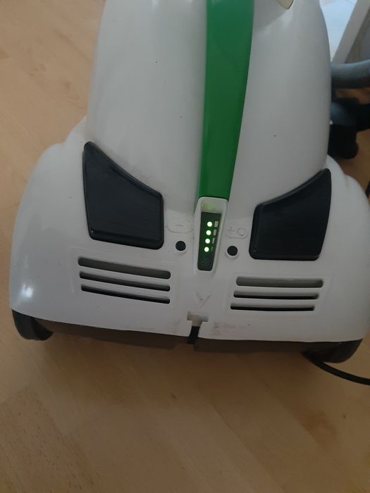 Aspirador Polti com depósito de água